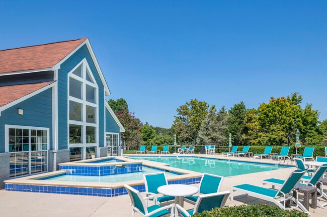 Second Pool - Canopy at Baybrook Apartments