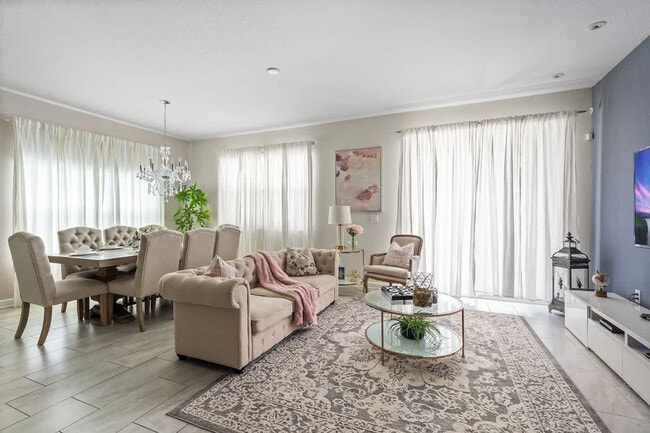 Photo - 4825 Romeo Cir Unit ID1280928P