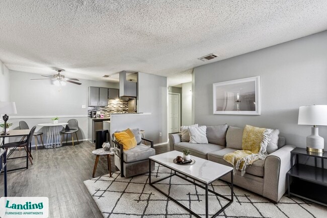 Building Photo - 1919 W Tarrant Rd Unit 2110.1407192