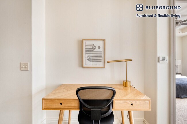 Photo - 301 Brazos St Unit SI FL13-ID166