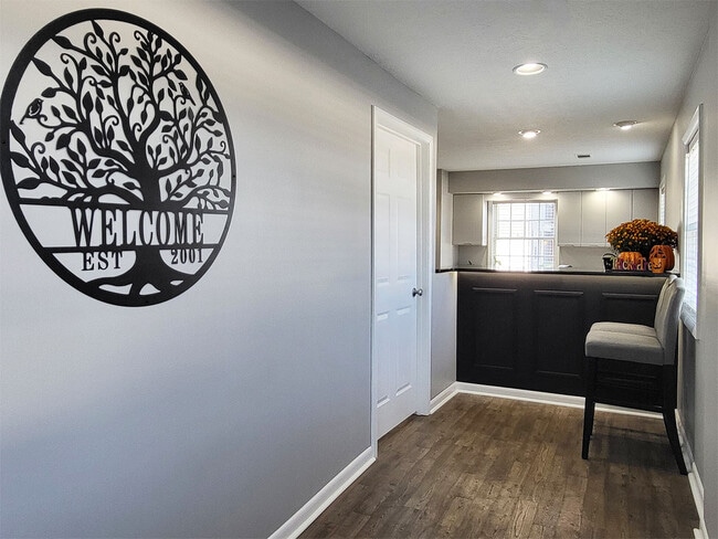 Photo - Fielding Court