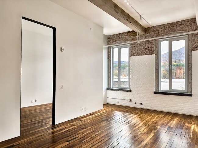 Photo - 520 State Rd Unit 202