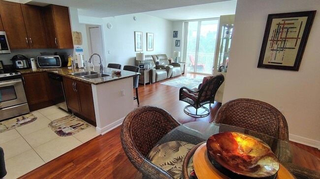 Photo - 450 N Federal Hwy Unit 807