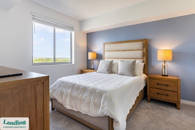 Photo - 200 NE 1st Ave Unit 911