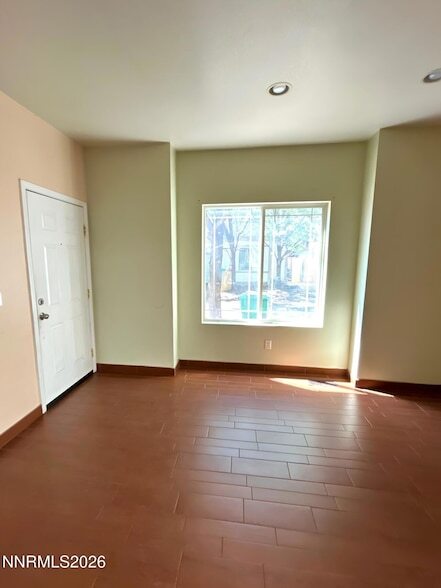 Photo - 1317 Powell Ln