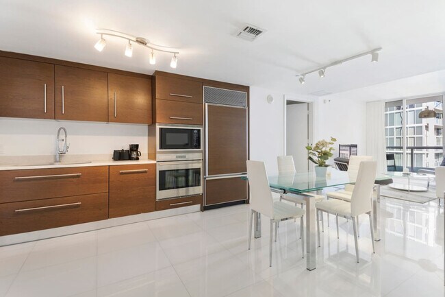 Photo - 485 Brickell Ave Unit SI ID1520351P