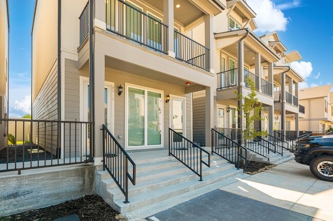 Photo - 494 S Centro Cir