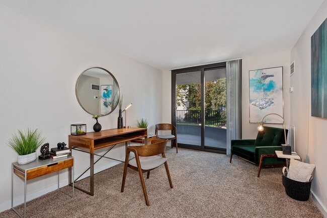 Photo - ReNew Wheaton Center