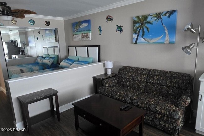 Photo - 935 S Atlantic Ave