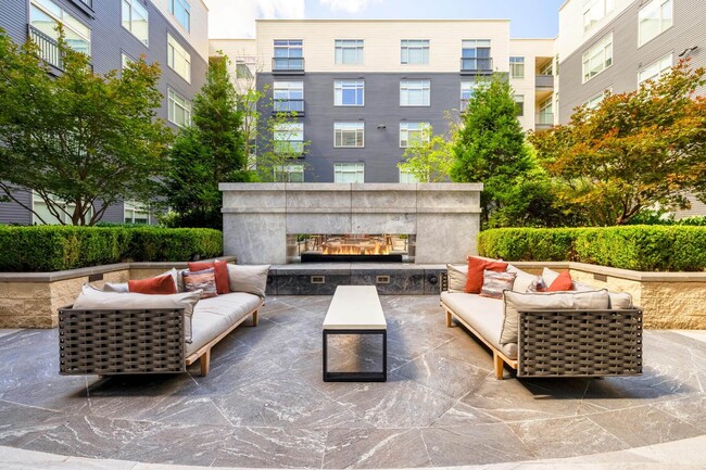 Photo - 322 on North Broad