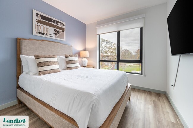 Photo - 39 Railroad Ave Unit 215