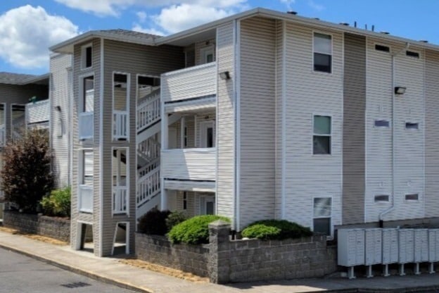 Building Photo - Parkland Apartments