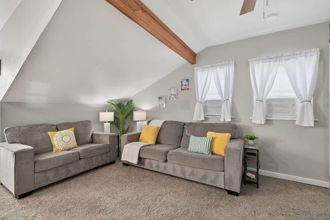 Photo - 1427 W Ocean View Ave Unit ID1354829P