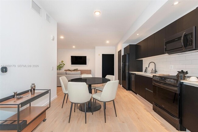 Photo - 398 NE 5th St Unit 4417