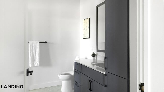 Photo - 1007 S Mint St Unit 701