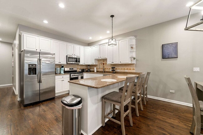 Photo - 1909 S Michigan Ave Unit ID1244939P