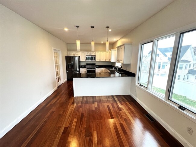 Photo - 143 Grovers Ave