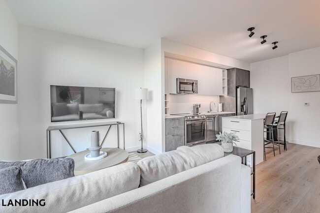 Photo - 632 Howard Rd SE Unit 1130