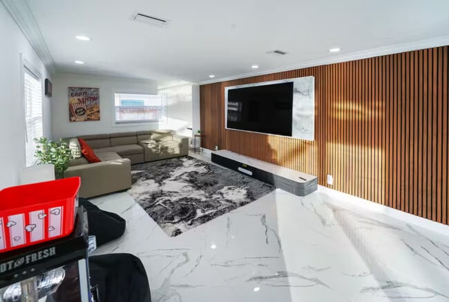 Photo - 651 NW 42nd Ave Unit ID1369660P