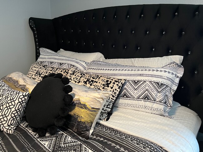 Photo - N Kensington Drive