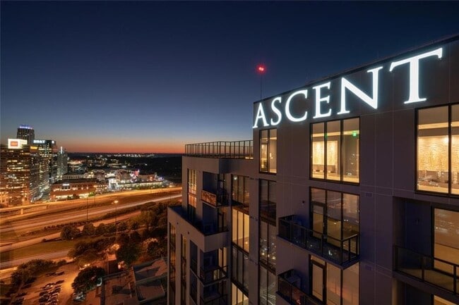 Building Photo - 1400 W Peachtree St NW