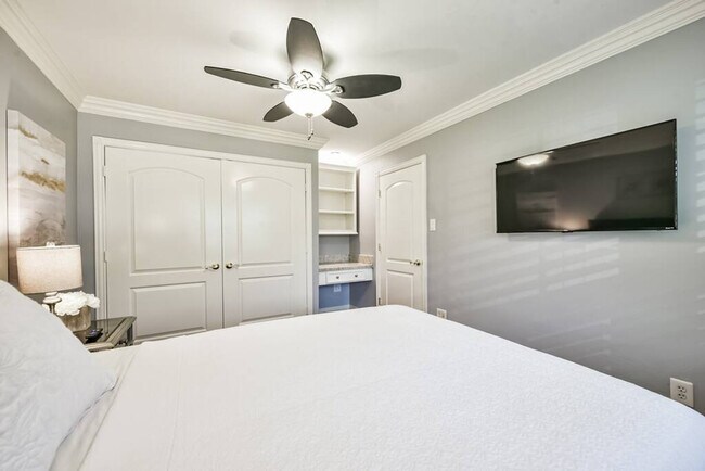 Photo - 9712 Long Branch Ln Unit ID1316397P