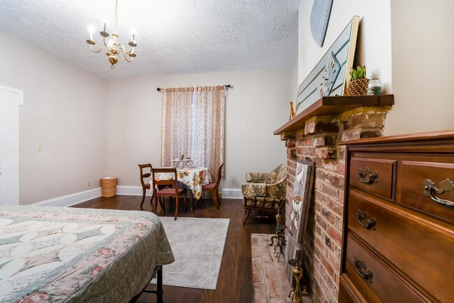 Photo - 1022 Wise St Unit ID1263780P