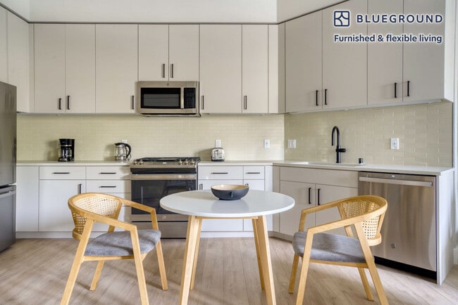 Photo - 555 E Evelyn Ave Unit FL2-ID1183