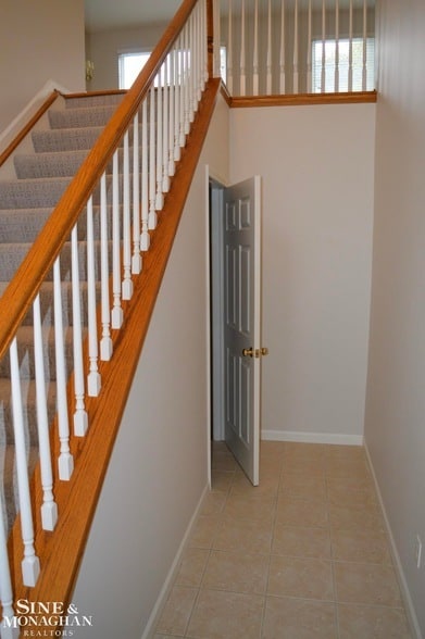 Photo - 860 Neff Rd