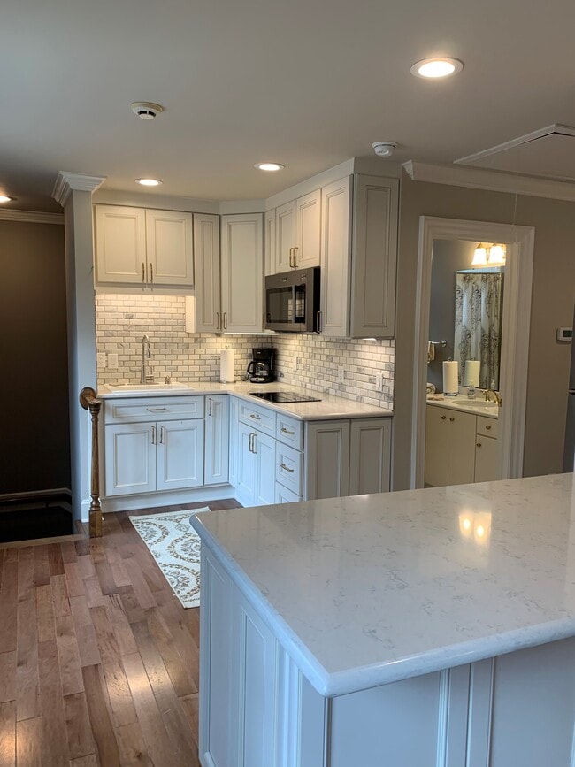 Photo - Short Term Furnished Luxury Studio Unit 1