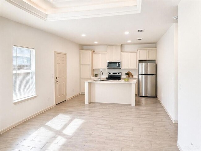 Photo - 1505 Shavano Dr Unit 2