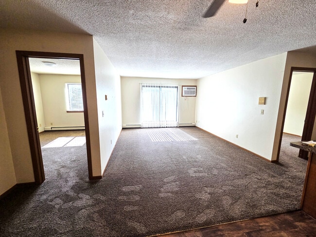 Photo - Pine Pointe Apartments