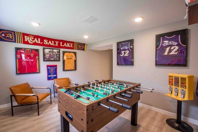 Photo - 1020 E Diamond Way Unit ID1249911P