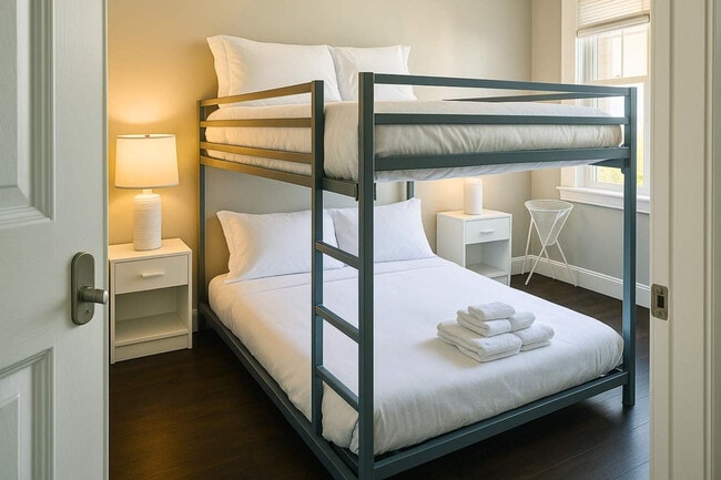 Photo - 128 Bainbridge St Unit ID1231678P