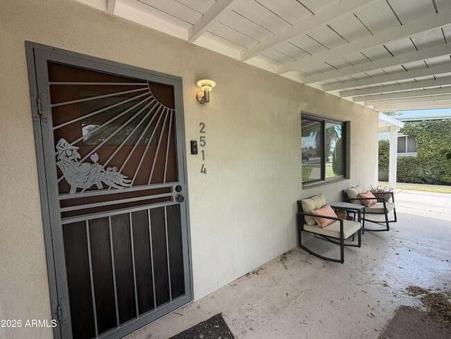 Photo - 2514 E Fairmount Ave