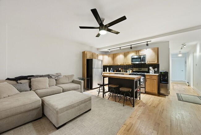 Photo - 1017 Park Ave