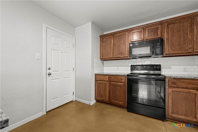Photo - 1809 Indian Trail