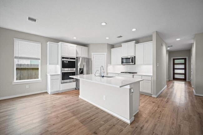 Building Photo - 3042 Schultz Manor Ln
