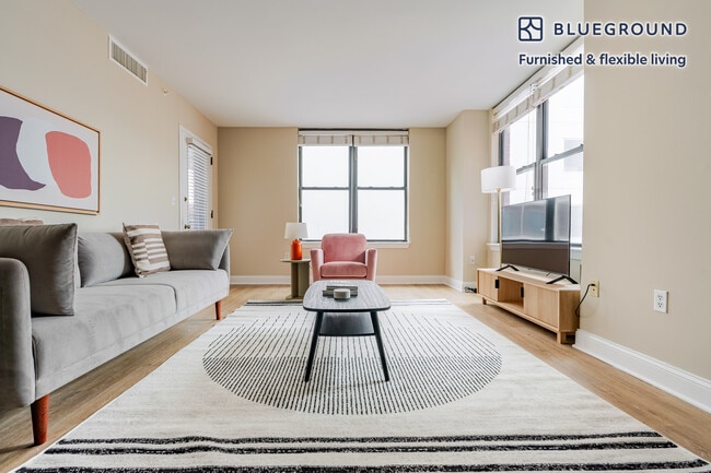 Photo - 770 5th St NW Unit FL9-ID1053