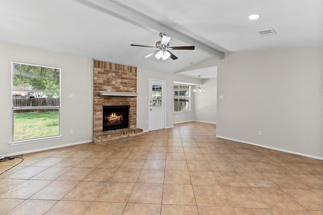 Photo - 1816 Goodson Ln