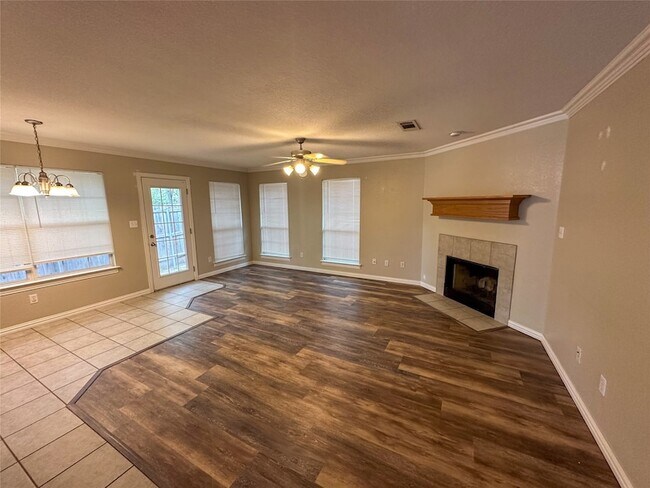 Photo - 1723 Park Pl Unit 1723