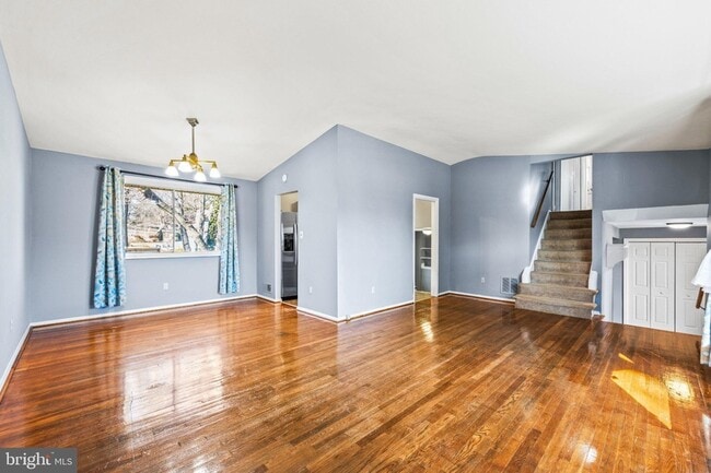 Photo - 6201 Lone Oak Dr