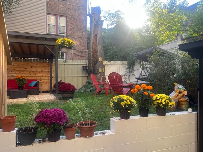 Building Photo - 5 Madison Pl