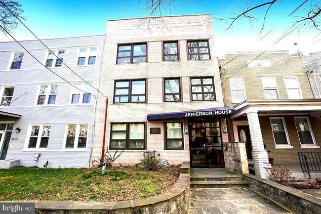 Photo - 610 Jefferson St NW Unit 101