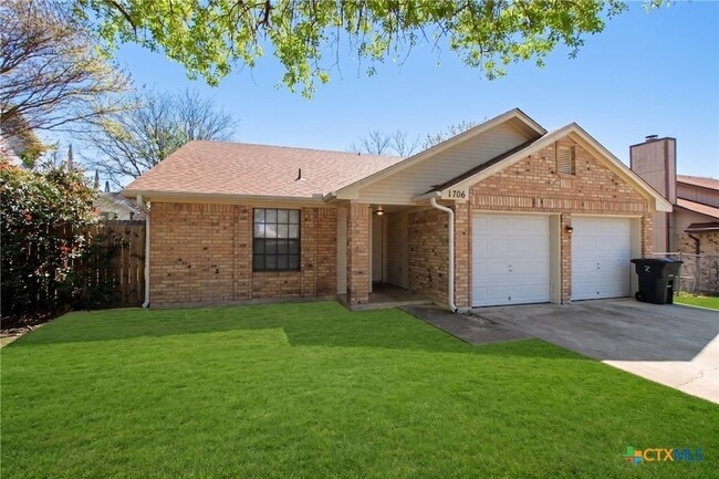 Building Photo - 1706 Wickfield Way
