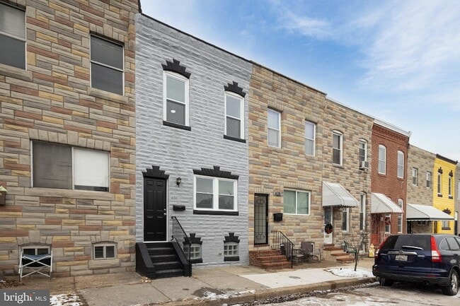 Photo - 430 Fawcett St