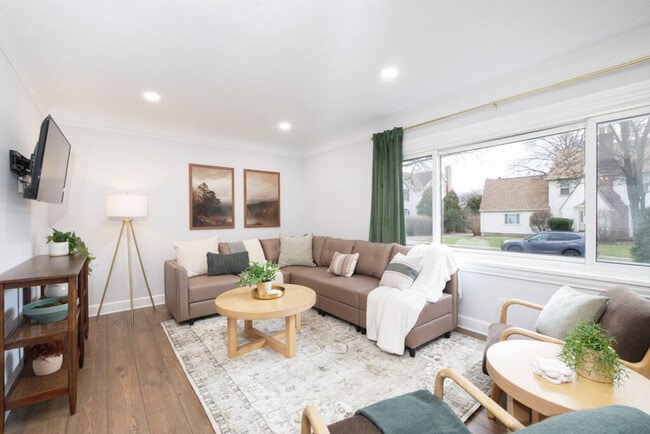 Photo - 3544 Tuttle Ave Unit ID1061193P