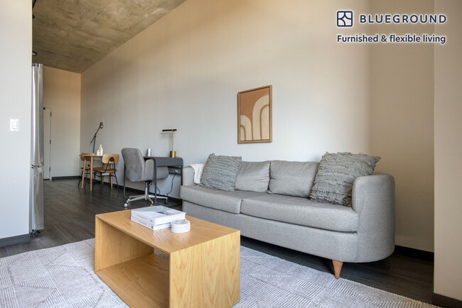 Photo - 150 N Ashland Ave Unit FL3-ID1055