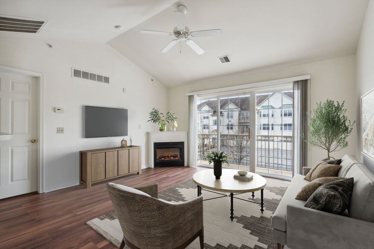 Floor Plan - Begonia II Interior (No Garage) Premium (LVT Only)