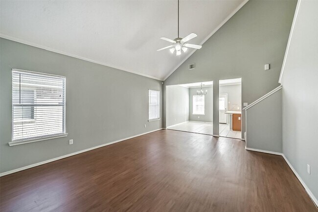 Photo - 8726 Old Maple Ln